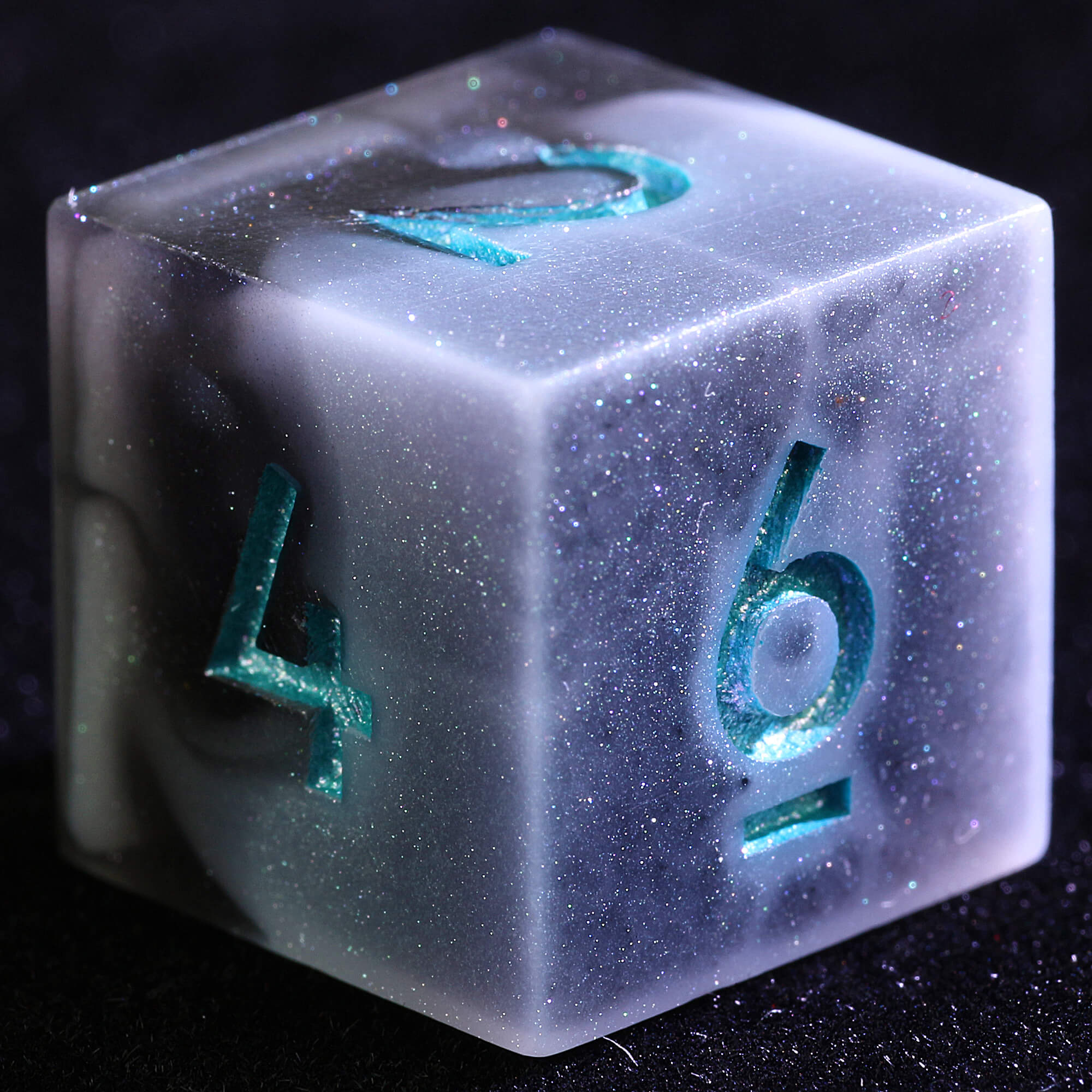 9 Polyhedral Resin Dice D&D Se - огляд і ціна Heavy Equipment Games
